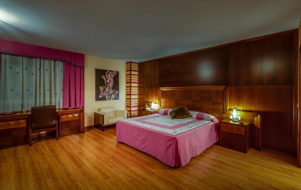 Hotel Ciudad De Martos Dış mekan fotoğraf